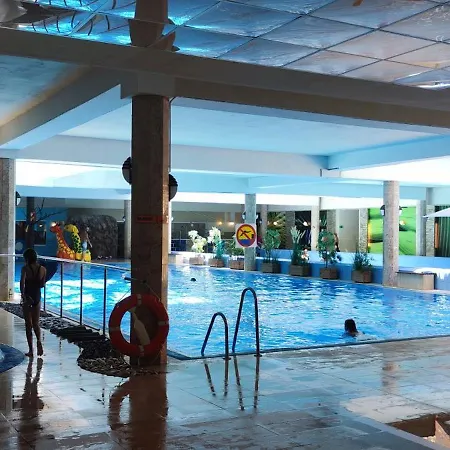 Apartamento Vacationclub - Alpina, Wita Stwosza 8 1